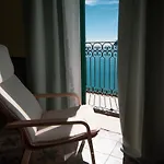 Bed & Breakfast Le Finestre Sul Mare 3*