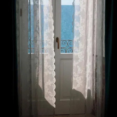 Bed & Breakfast Le Finestre Sul Mare