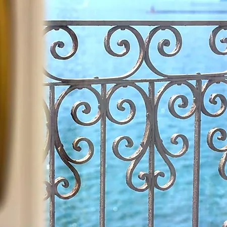 Bed & Breakfast Le Finestre Sul Mare